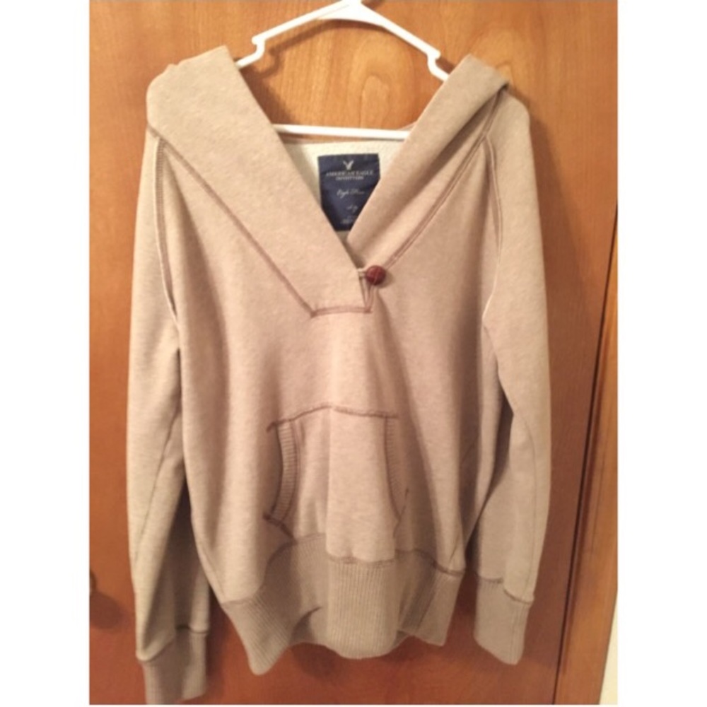American Eagle Sweatshirt
